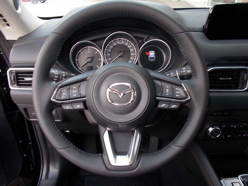 Fahrzeugabbildung Mazda CX-5 Sports-Line D-184 AWD AT LEDER-S TEC-P GSD *AHK* el. Sitzv. MATRIX 360° BOSE HUD MRCC