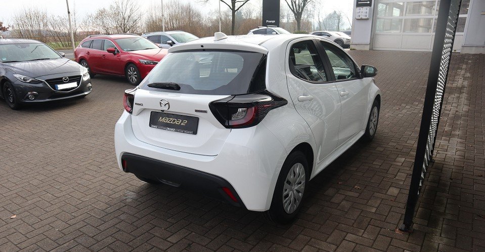 Fahrzeugabbildung Mazda 2 Hybrid Prime-Line 1.5L VVT-i 116 PS CVT *November-Aktion* ACAA RFK DRCC DAB Bluetooth