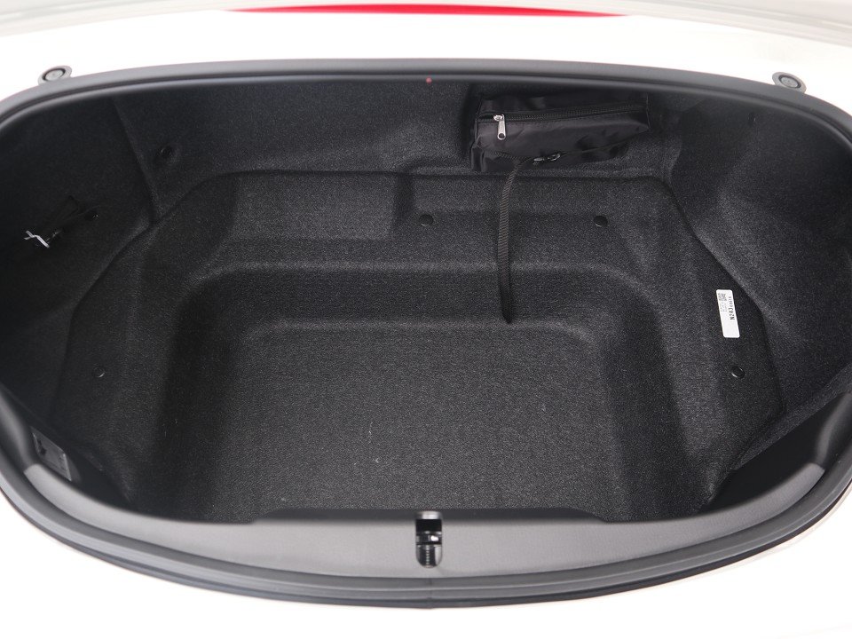 Fahrzeugabbildung Mazda MX-5 2027 G-136 Exclusive-Line LEDER NAVI ACAA BOSE RFK SHZ