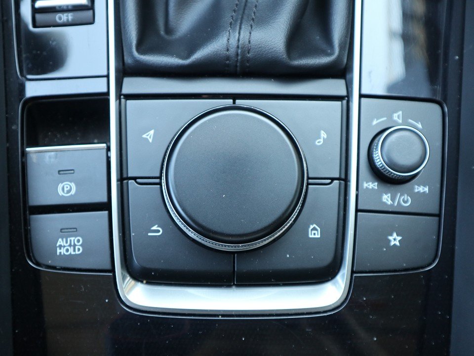 Fahrzeugabbildung Mazda 3 FB M-Hybrid G-140 AT Exclusive-Line NAVI 360° MATRIX BOSE LHZ SHZ