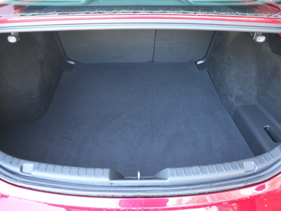 Fahrzeugabbildung Mazda 3 FB M-Hybrid G-140 AT Exclusive-Line NAVI 360° MATRIX BOSE LHZ SHZ