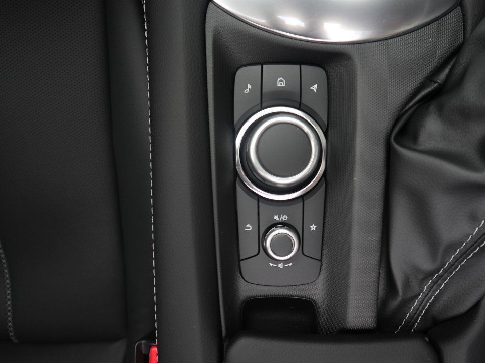 Fahrzeugabbildung Mazda MX-5 Exclusive-Line G-132 *Sofort* LEDER NAVI ACAA BOSE RFK SHZ