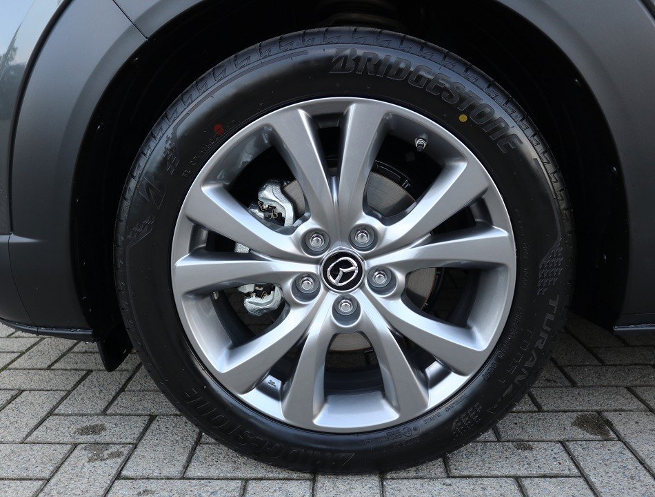 Fahrzeugabbildung Mazda CX-30 M-Hybrid G-150 Selection NAVI ACAA RFK EPH HUD SHZ MRCC