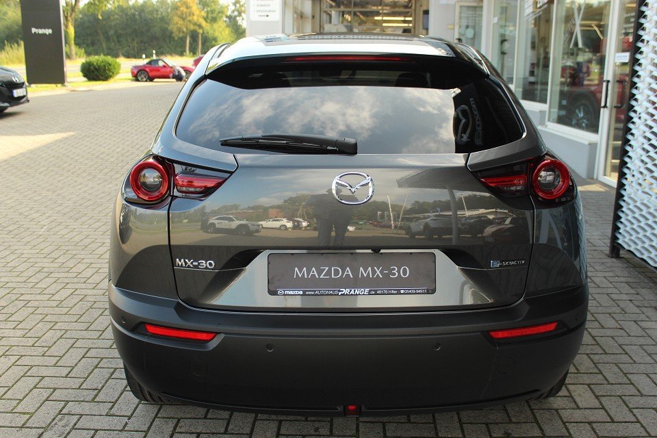 Fahrzeugabbildung Mazda MX-30 EV Advantage Industrial Vintage *3-phasig*Aktion* NAVI MATRIX SHZ EPH RFK MRCC HUD