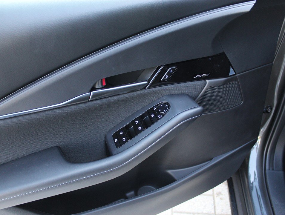 Fahrzeugabbildung Mazda CX-30 2027 G-140 Exclusive-Line *Sofort*Aktion* 360° MATRIX BOSE LHZ
