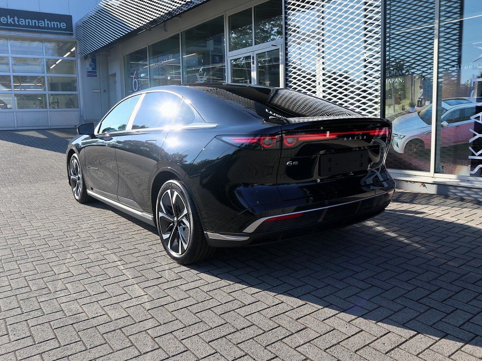 Fahrzeugabbildung Mazda 6e EV-258 Takumi AHK *Aktion* PANO 360° LED Sony-Sound