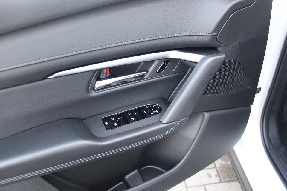 Fahrzeugabbildung Mazda CX-5 2026 M-Hybrid G-141 AT Centre-Line *Sofort*Aktion* NAVI ACAA HUD RFK SHZ MRCC LogIn