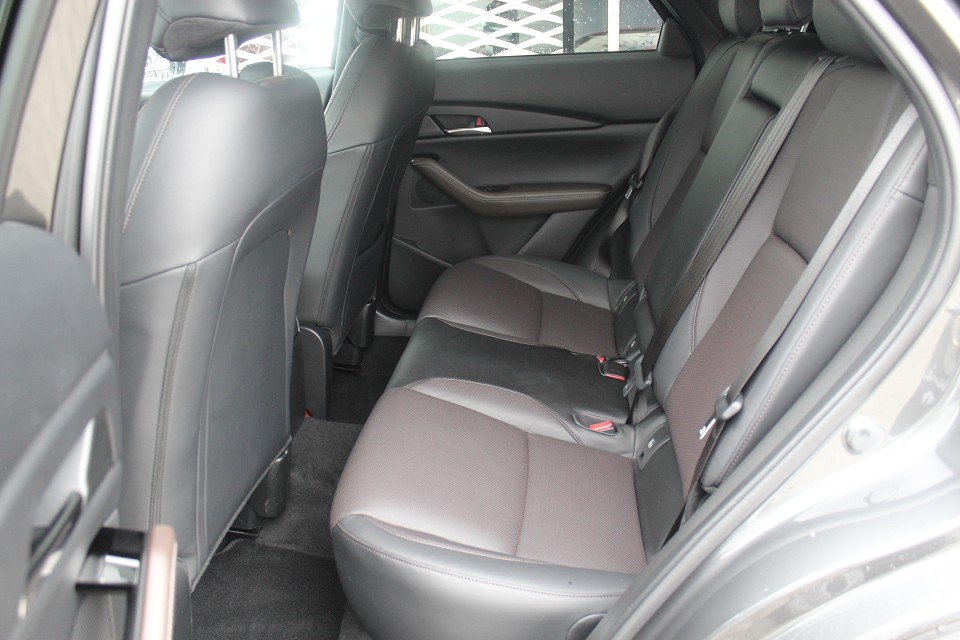 Fahrzeugabbildung Mazda CX-30 M-Hybrid G-140 AT Takumi Allwetter Leder el.Sitz 360° BOSE MATRIX