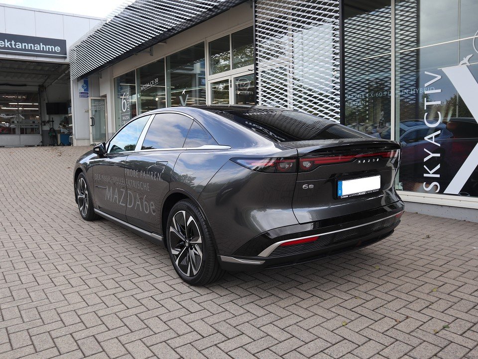 Fahrzeugabbildung Mazda 6E Takumi Plus EV-258 *Aktion* LEDER PANO NAVI ACAA 360° HUD SHZ