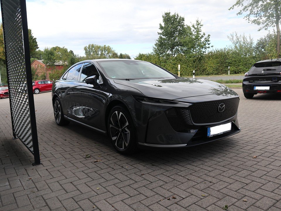 Fahrzeugabbildung Mazda 6E Takumi Plus EV-258 *Aktion* LEDER PANO NAVI ACAA 360° HUD SHZ