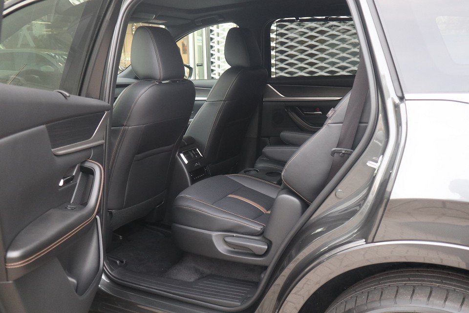 Fahrzeugabbildung Mazda CX-80 PHEV AWD AT Homura COSO 6-Sitzer *Winter-Aktion* NAVI ACAA SHZ 360° HUD MATRIX BOSE