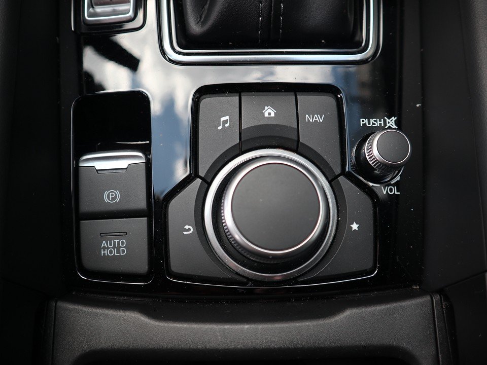 Fahrzeugabbildung Mazda 6 Exclusive-Line G-165 LEDER-S Allwetter el.Sitzv. 360° MATRIX BOSE