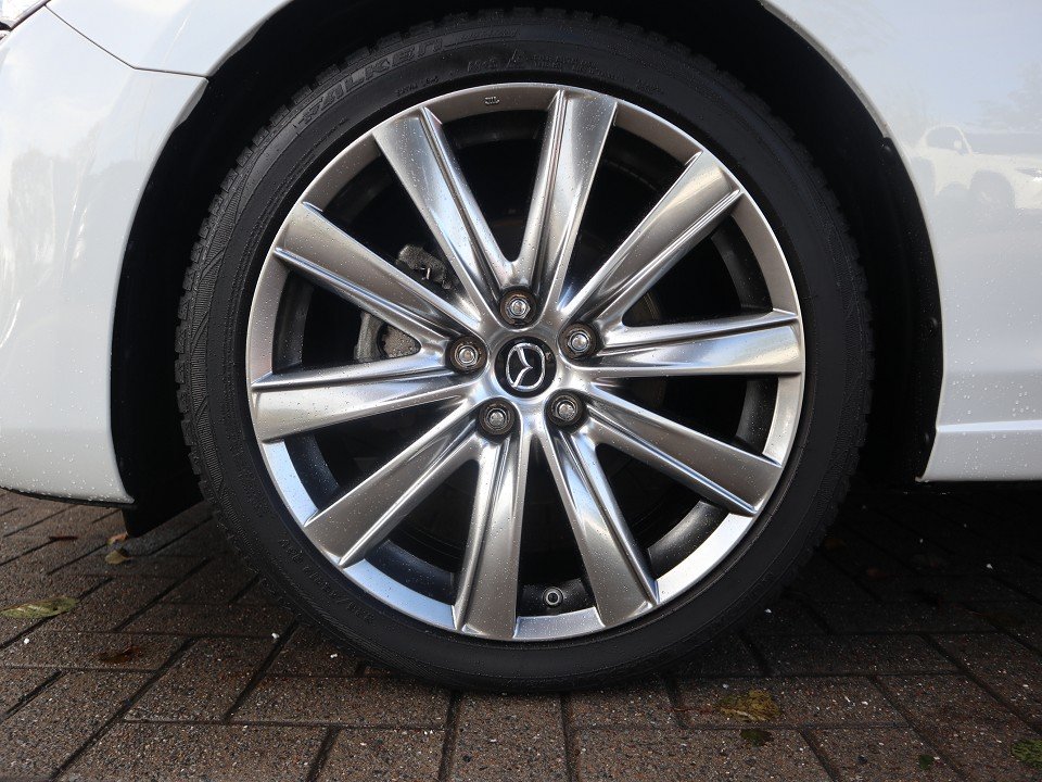 Fahrzeugabbildung Mazda 6 Exclusive-Line G-165 LEDER-S Allwetter el.Sitzv. 360° MATRIX BOSE