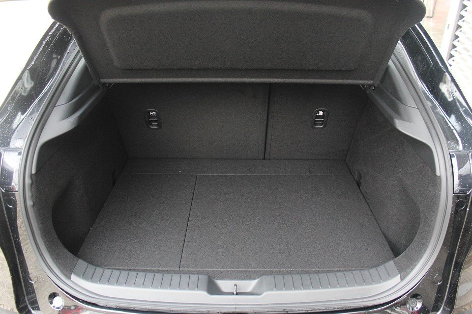 Fahrzeugabbildung Mazda CX-30 2025 M-Hybrid Exclusive-Line G-140 *Winter-Aktion* NAVI ACAA 360° MATRIX BOSE