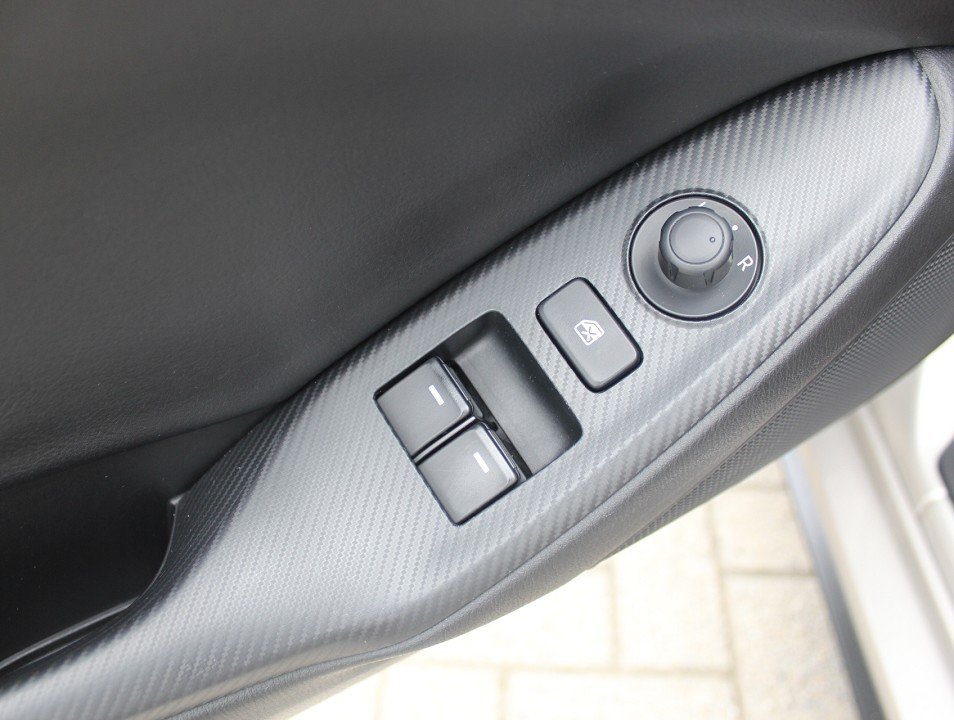 Fahrzeugabbildung Mazda MX-5 G-184 Kinenbi NAPPA RFK BOSE MATRIX