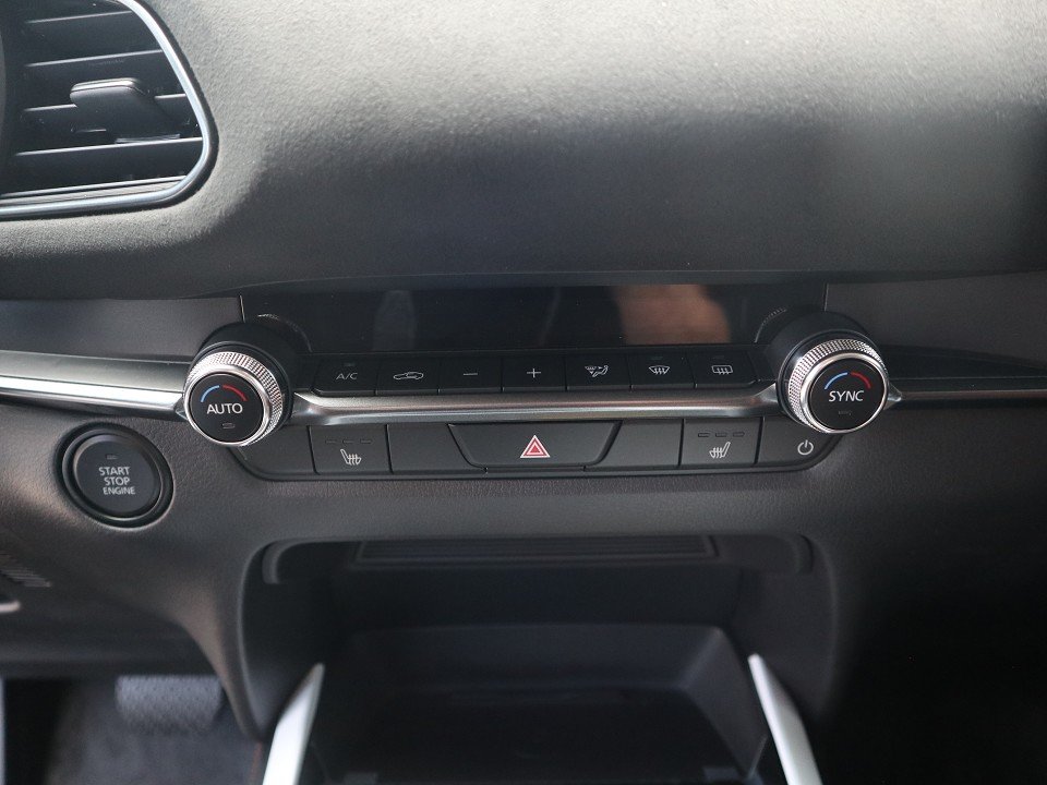 Fahrzeugabbildung Mazda CX-30 M-Hybrid G-140 AT Nagisa *Aktion* *Sofort* Teil-Leder el.Sitzv. BOSE SHZ RFK
