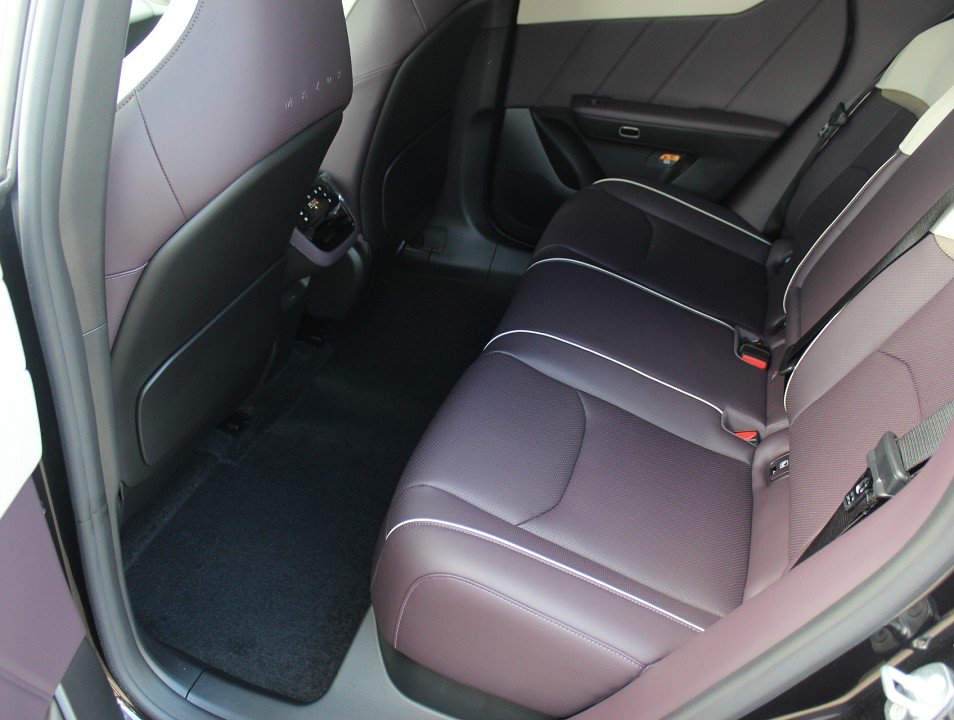 Fahrzeugabbildung Mazda CX-6e EV-258 Takumi Plus DIGI. SPIEGEL 21' PANO