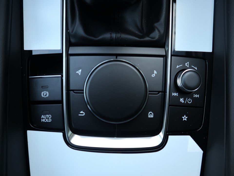 Fahrzeugabbildung Mazda 3 FB 2027 G-140 Exclusive-Line *Sofort*Aktion* NAVI ACAA SHZ HUD 360° MATRIX BOSE