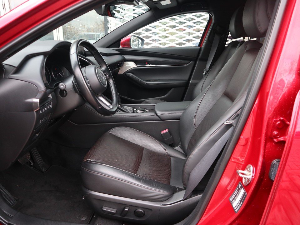 Fahrzeugabbildung Mazda 3 M-Hybrid G-150 AT Selection LEDER-S PRE-P DES-P *Dezember-Aktion* el.Sitzv. NAVI 360° MATRIX BOSE MRCC