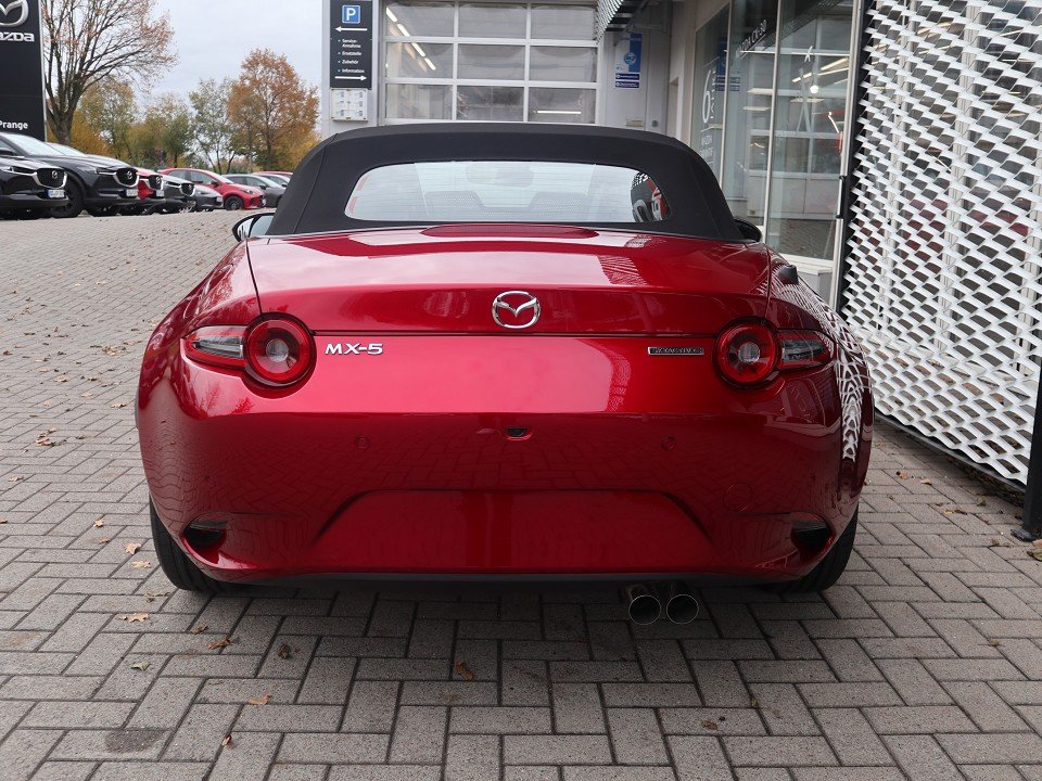 Fahrzeugabbildung Mazda MX-5 2027 G-136 Exclusive-Line LEDER NAVI ACAA BOSE MATRIX RFK SHZ