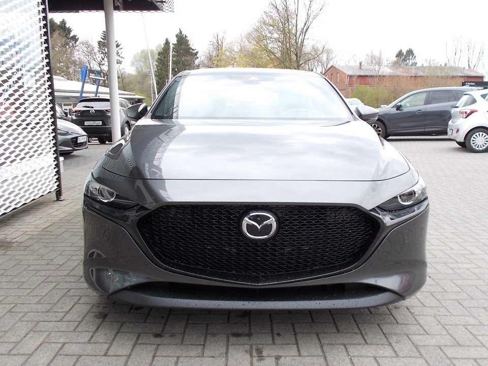 Fahrzeugabbildung Mazda 3 M-Hybrid G-122 Selection PRE-P 360° BOSE EPH SHZ LogIn NAVI