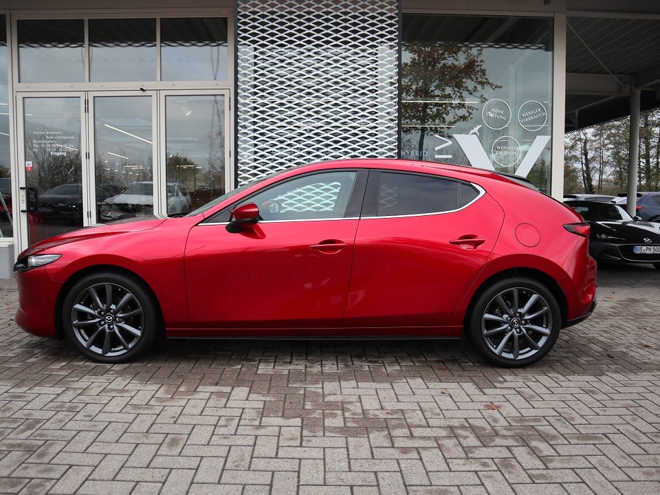 Fahrzeugabbildung Mazda 3 M-Hybrid G-150 AT Selection LEDER-S PRE-P DES-P *Winter-Aktion* el.Sitzv. NAVI 360° MATRIX BOSE MRCC