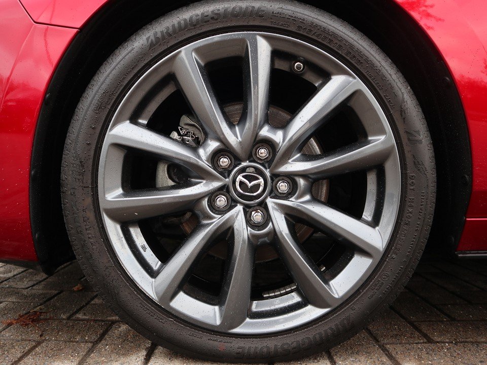 Fahrzeugabbildung Mazda 3 M-Hybrid G-150 AT Selection LEDER-S PRE-P DES-P *Winter-Aktion* el.Sitzv. NAVI 360° MATRIX BOSE MRCC