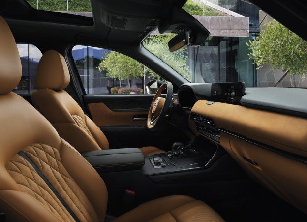 Fahrzeugabbildung Mazda CX-80 2026 PHEV AWD AT Homura Plus TLOP 6-Sitzer PANO Leder el.Sitzv. 360° BOSE MATRIX