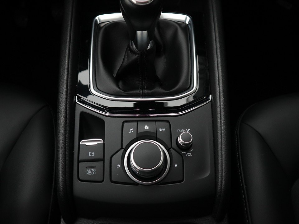 Fahrzeugabbildung Mazda CX-5 G-165 EDITION100 ALCANTARA SHZ NAVI ACAA 360° HUD