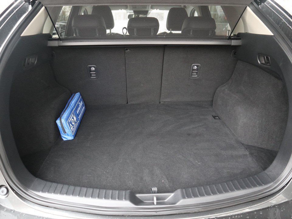 Fahrzeugabbildung Mazda CX-5 G-165 EDITION100 ALCANTARA SHZ NAVI ACAA 360° HUD