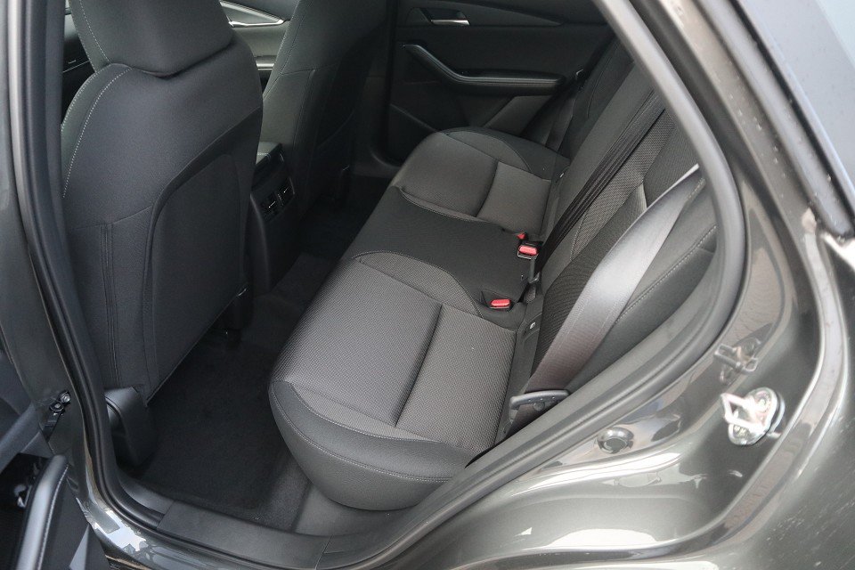 Fahrzeugabbildung Mazda CX-30 M-Hybrid G-140 AT Centre-Line DESI *Winter-Aktion* NAVI ACAA MATRIX SHZ HUD RFK