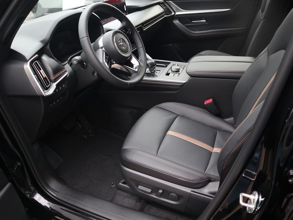 Fahrzeugabbildung Mazda CX-60 2026 D-254 AWD AT Homura Plus *AHK*Sofort*Aktion* PANO Leder el.Sitzv. 360° BOSE MATRIX
