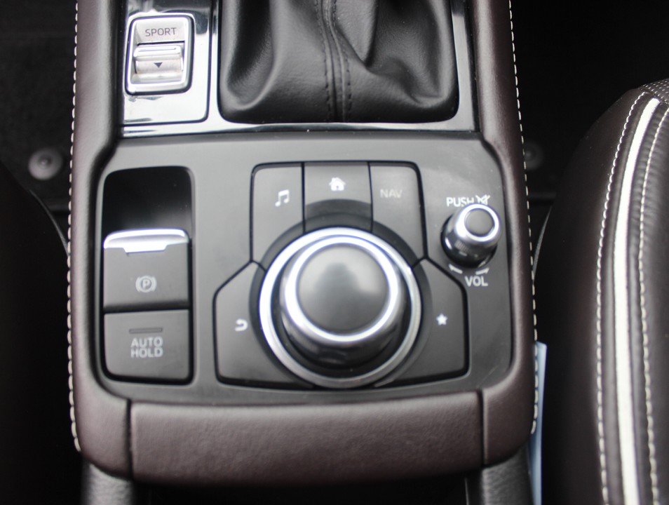 Fahrzeugabbildung Mazda CX-3 G-121 AT Kangei NAPPA el.Sitzv. HUD RFK LED