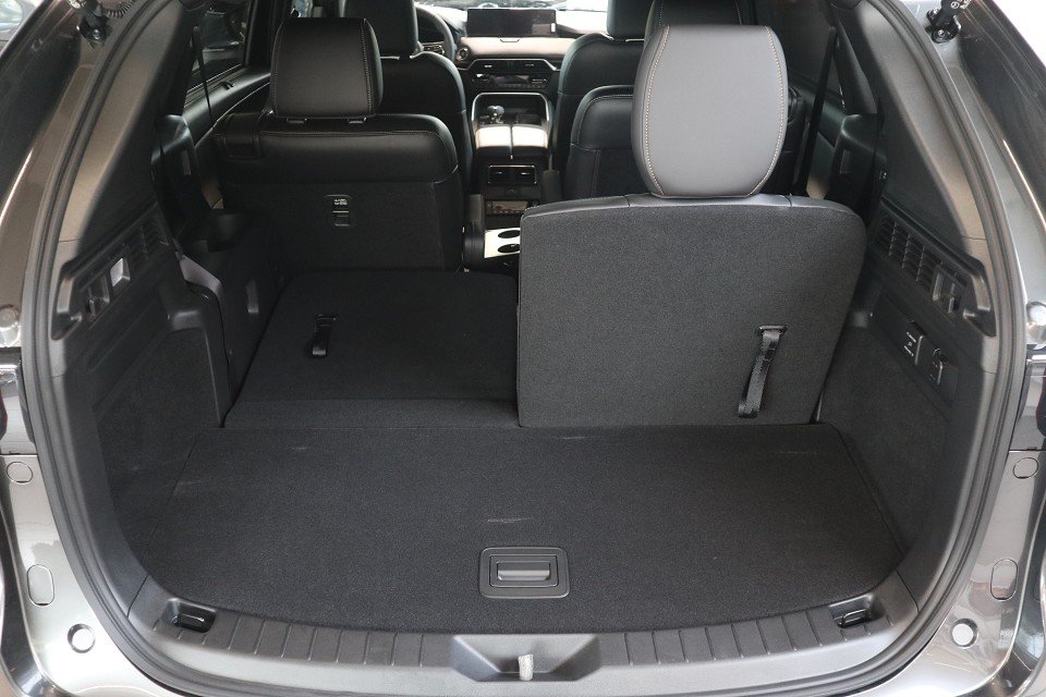 Fahrzeugabbildung Mazda CX-80 2026 D-254 AWD AT Homura Plus 6-Sitzer PANO Leder el.Sitzv. 360° BOSE MATRIX