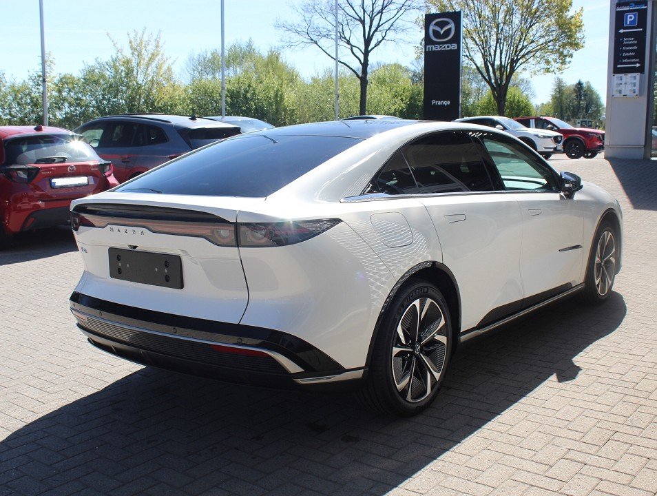 Fahrzeugabbildung Mazda 6e EV-258 Takumi Plus *Aktion* Nappa PANO 360° LED