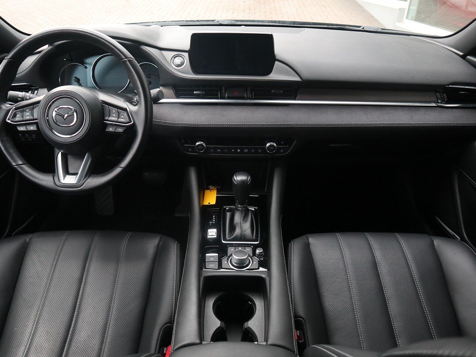 Fahrzeugabbildung Mazda 6 Takumi G-194 AT GSD Allwetter NAVI Nappa BOSE Matrix 360°