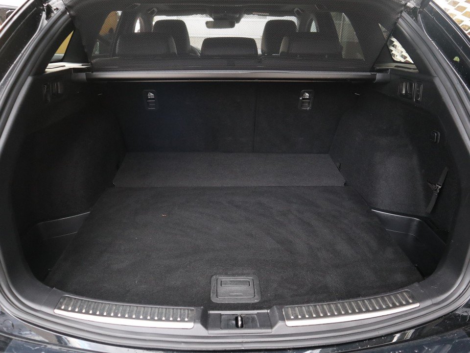 Fahrzeugabbildung Mazda 6 Takumi G-194 AT GSD Allwetter NAVI Nappa BOSE Matrix 360°