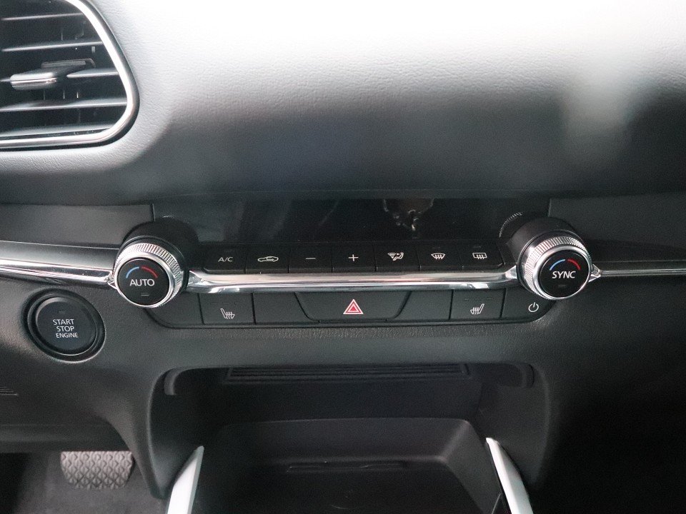 Fahrzeugabbildung Mazda CX-30 M-Hybrid G-140 AT Homura *Aktion* NAVI ACAA SHZ HUD RFK VOLL-LED