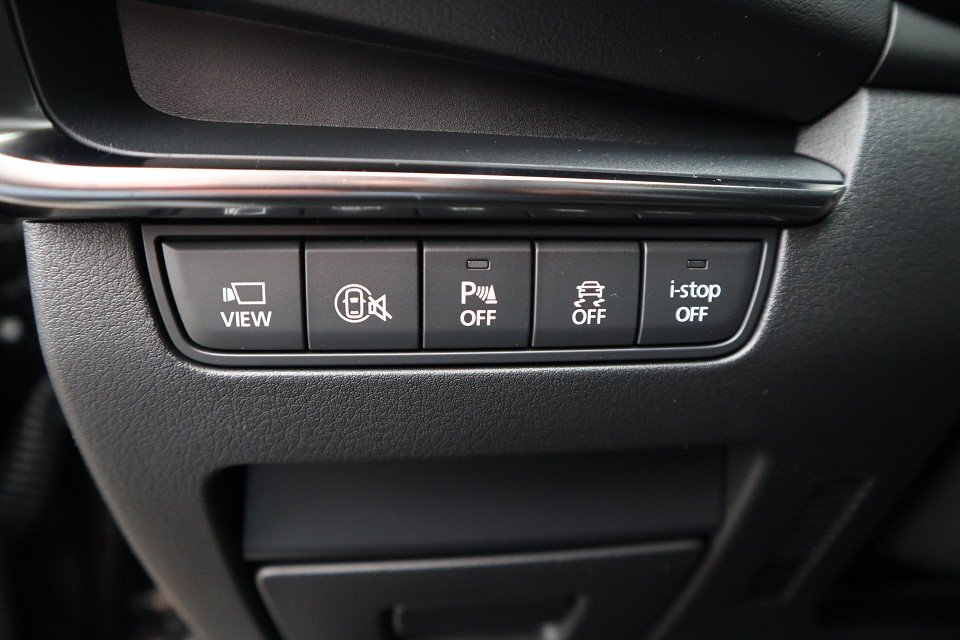 Fahrzeugabbildung Mazda 3 FB 2027 M-Hybrid G-140 Exclusive-Line NAVI ACAA SHZ HUD 360° MATRIX BOSE