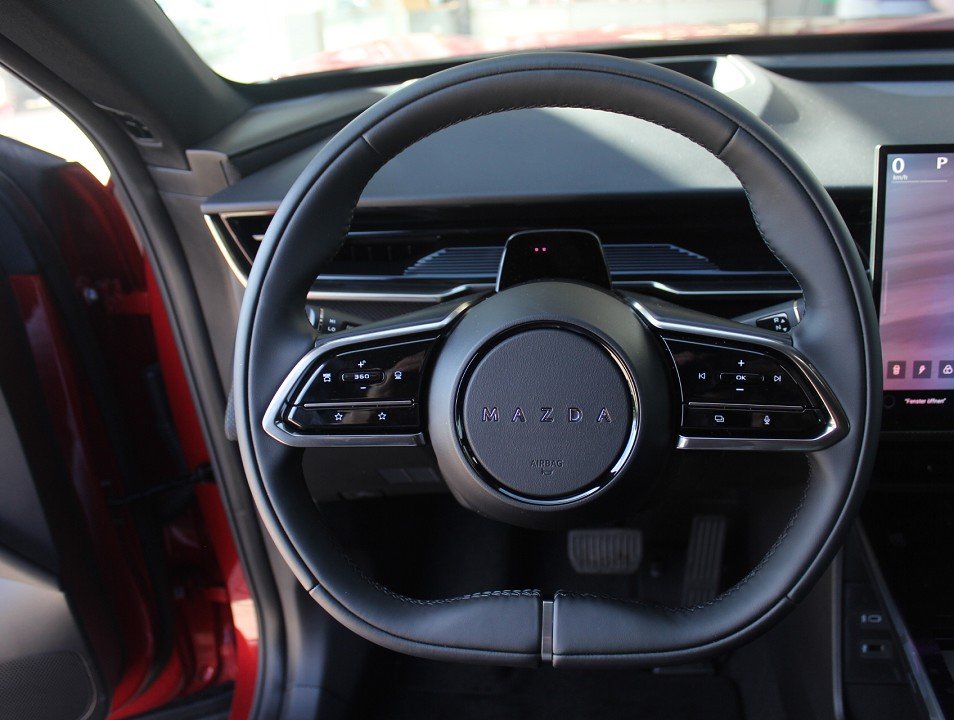 Fahrzeugabbildung Mazda CX-6e EV-258 Takumi 21Zoll ELEKTRO PANO NAVI ACAA 360° HUD