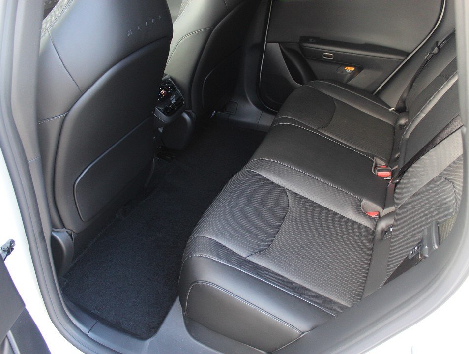 Fahrzeugabbildung Mazda CX-6e EV-258 Takumi 19Zoll *Sofort* PANO 360° 26,45-Zoll