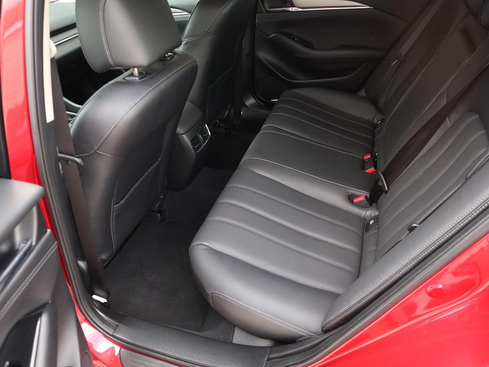 Fahrzeugabbildung Mazda 6 L Exclusive-Line G-165 LEDER-S NAVI el.Sitzv. 360° MATRIX BOSE LogIn