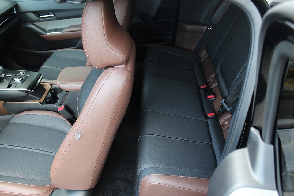 Fahrzeugabbildung Mazda MX-30 EV Advantage Industrial Vintage *3-phasig*Dezember-Aktion* NAVI MATRIX SHZ EPH RFK MRCC HUD