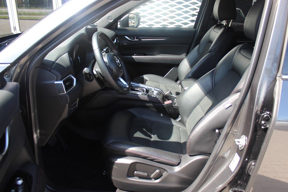 Fahrzeugabbildung Mazda CX-5 M-Hybrid G-194 AT Homura Teil-Leder MATRIX BOSE 360° EPH SHZ HUD