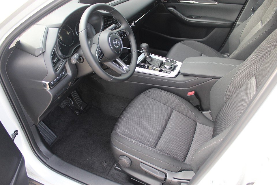 Fahrzeugabbildung Mazda CX-30 2025 M-Hybrid Exclusive-Line X-186 AT *Winter-Aktion* NAVI ACAA SHZ HUD 360° MATRIX BOSE