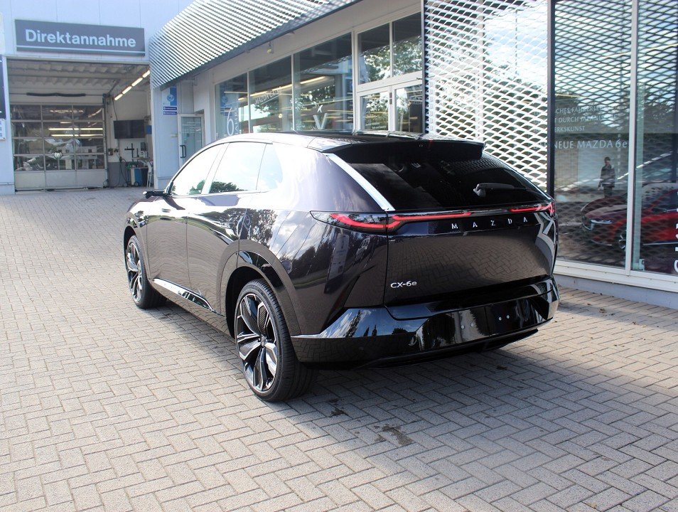 Fahrzeugabbildung Mazda CX-6e EV-258 Takumi Plus *AHK* DIGI. SPIEGEL 21' PANO