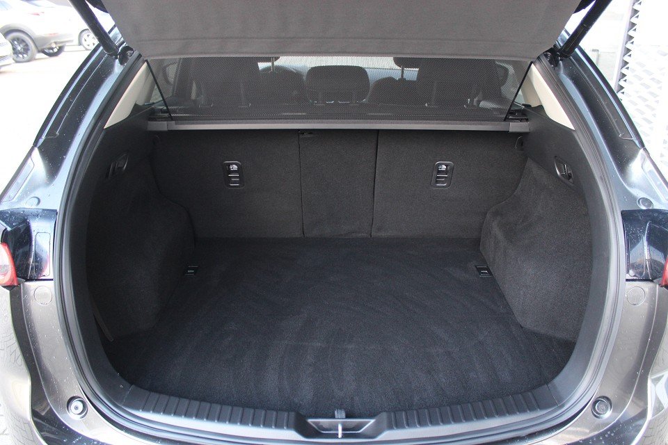 Fahrzeugabbildung Mazda CX-5 G-194 AT Kangei AHK 360° NAVI HUD ACAA SHZ LHZ EPH