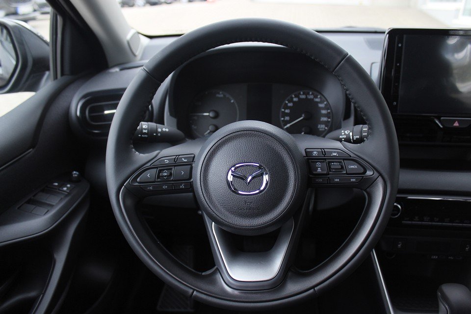 Fahrzeugabbildung Mazda 2 Hybrid Centre-Line 1.5L VVT-i 116 PS CVT *Sofort* ACAA RFK MRCC ALU DAB SHZ Bluetooth