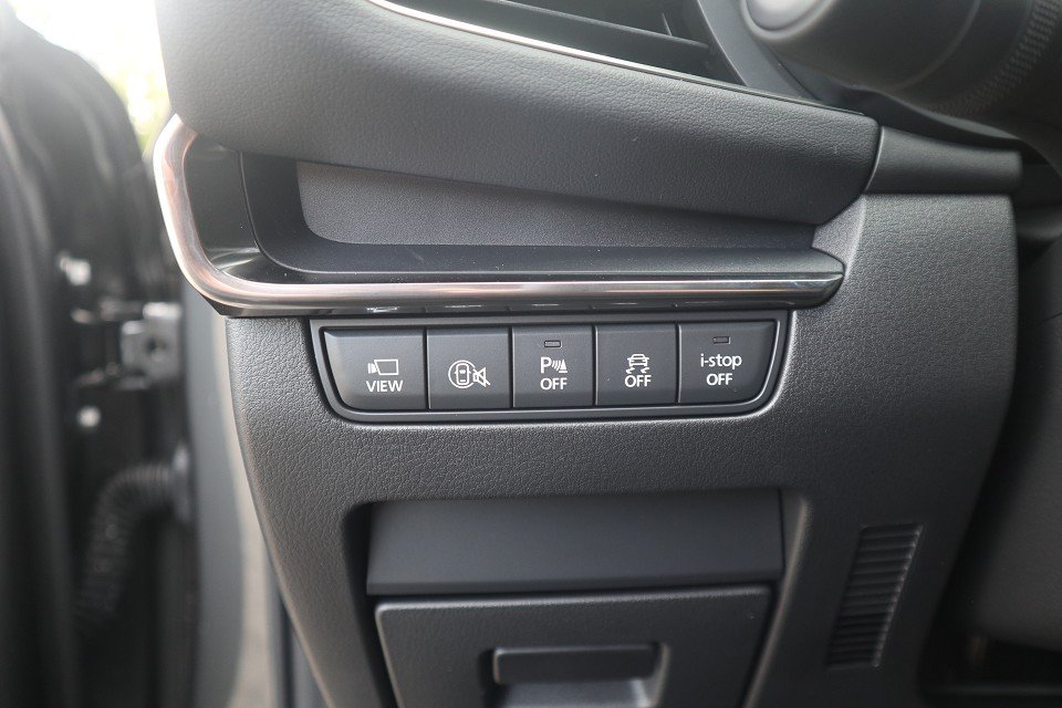Fahrzeugabbildung Mazda 3 2027 M-Hybrid G-140 AT Exclusive-Line NAVI ACAA SHZ HUD 360° MATRIX BOSE