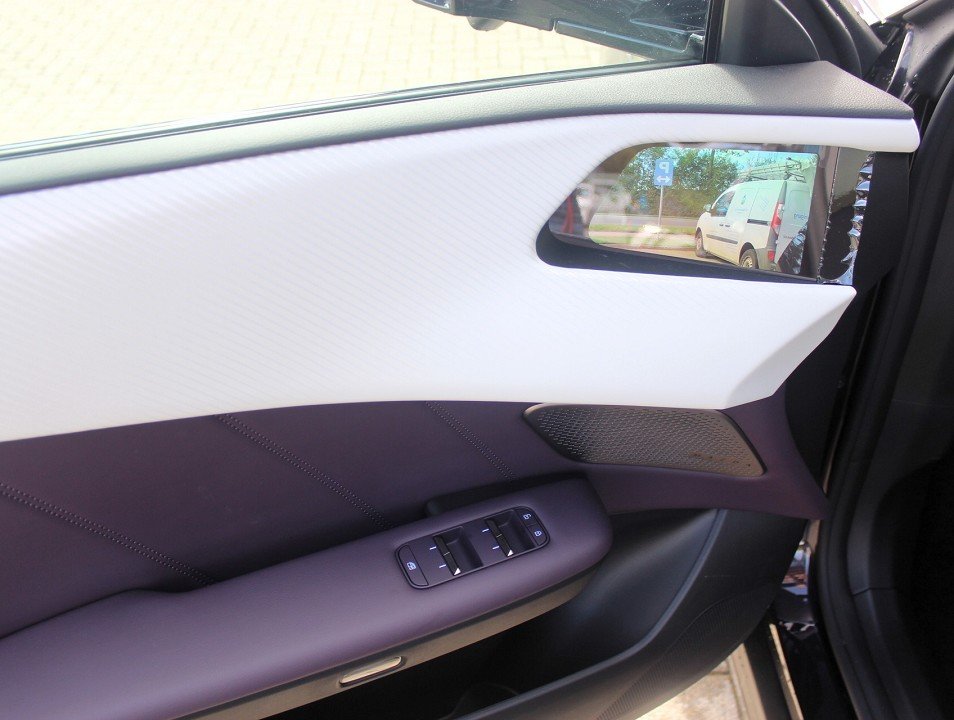 Fahrzeugabbildung Mazda CX-6e EV-258 Takumi Plus DIGI. SPIEGEL 21' PANO